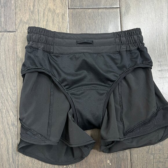 Lululemon Hotty Hot Short II *Long 4" Black - Picture 4 of 8